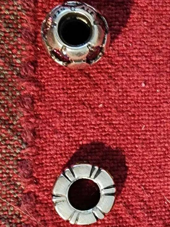 Pandora Silver Bracelet NEW, 2 Charms &  Jewelry Travel Case - Picture 4 of 16